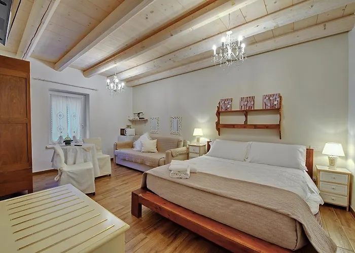 Rossella Pensionat 4*