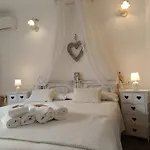 Rossella بيت ضيافة كاستلْنْيوفو ديل غارد