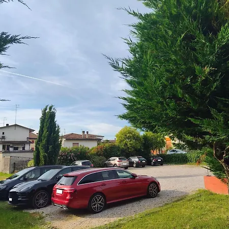Gæstehus Rossella Castelnuovo del Garda