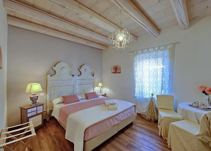 Rossella Penzion 4*